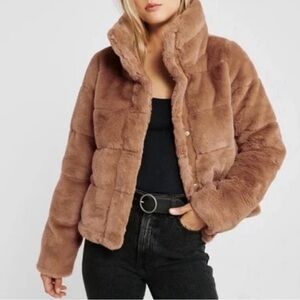 Women's Tan Faux Fur Jacket